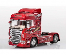 1:24 SCANIA R560 V8 Highline Red Griffin 1:24 SCANIA R560 V8 Highline Red Griffin