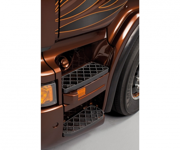 1:24 Scania R730 V8 Black Amber 1:24 Scania R730 V8 Black Amber