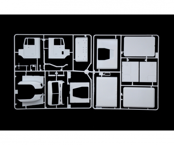 1:24 Freightliner FLD 120 (Classic) 1:24 Freightliner FLD 120 (Classic)