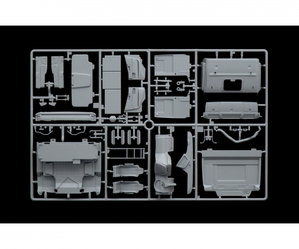 1:24 Iveco HI-WY E5 "Abarth" 1:24 Iveco HI-WY E5 "Abarth"