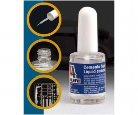ITALERI Plastikklebstoff m. Pinsel 15ml ITALERI Plastikklebstoff m. Pinsel 15ml