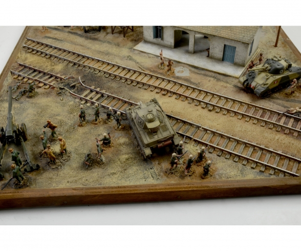 1:72 WWII: El Alamein Battle Railway St. 1:72 WWII: El Alamein Battle Railway St.
