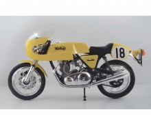 1:9 Norton Commando PR 750cc 1:9 Norton Commando PR 750cc