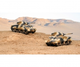 1:72 M4A2 Sherman III (2 fast ass. Mod.) 1:72 M4A2 Sherman III (2 fast ass. Mod.)