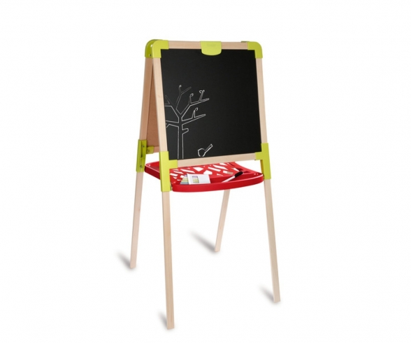 WOODEN EASEL