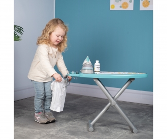 Smoby Ironing board stream iron 7600330121 Cleaning sets Role play toys Categories www.smoby