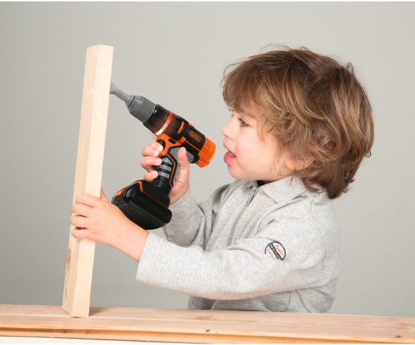 Smoby Black+Decker Akkuschrauber, elektronisch Smoby Black+Decker Akkuschrauber, elektronisch
