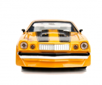 Transformers 1977 Chevy Camaro 1:24