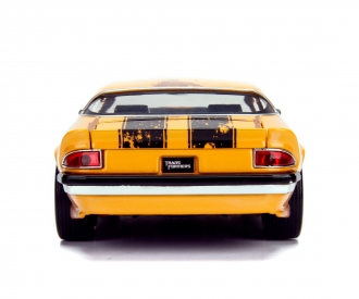 Transformers 1977 Chevy Camaro 1:24