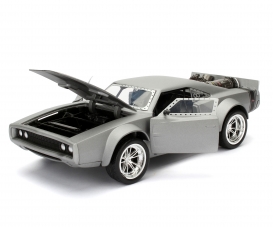 Fast & Furious FF8 Ice Charger 1:24 Fast & Furious FF8 Ice Charger 1:24