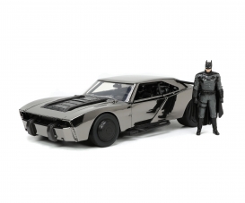 Batman Batmobile 2022 Comic Con 1:24