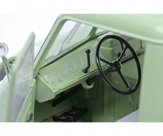Mercedes Unimog 401 1:18