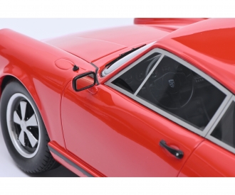 Porsche 911 Coupe rot 1:18