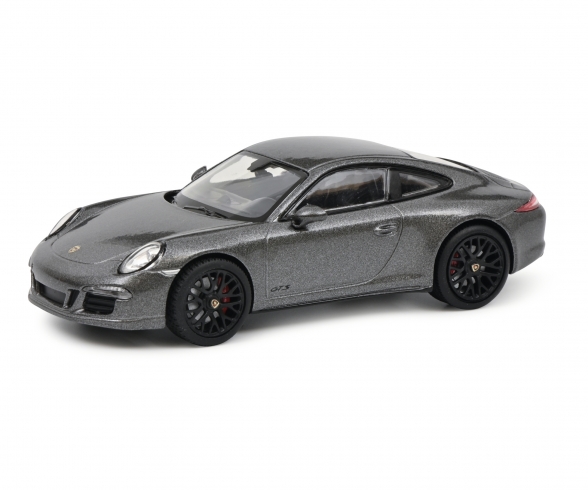 Porsche 911 GTS Coupé 1:43