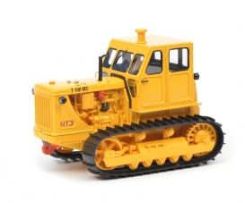 Crawler tractor T100 M3 1:32