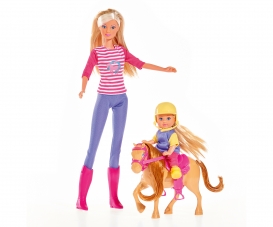 STEFFI LOVE MONITRICE D'EQUITATION