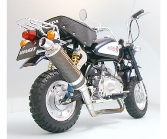 1:6 Honda Monkey 2000 Anniversary