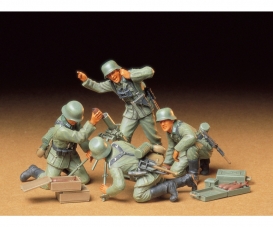 1:35 Fig.-Set Ger.Mortar-Troop (4) 1:35 Fig.-Set Ger.Mortar-Troop (4)