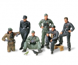 1:35 WWII Fig-Set Ger.Tank Crew Rest(6)