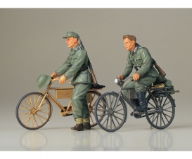 1:35 Diorama-Set Soilder w/ Bicycle (2)
