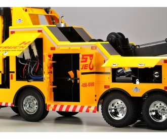 FH16 8x4 Tow Truck